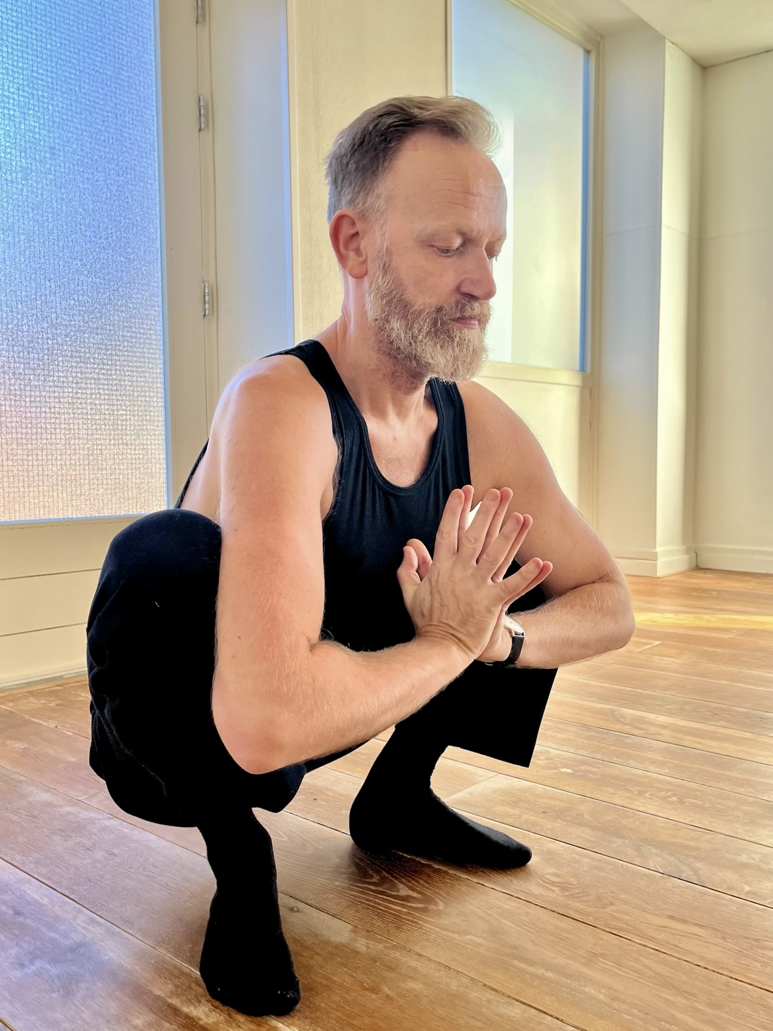 The Healing Power of the Squat 🦅